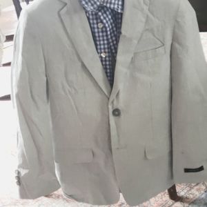 Van Heusen 3 pc Suit light grey size 12